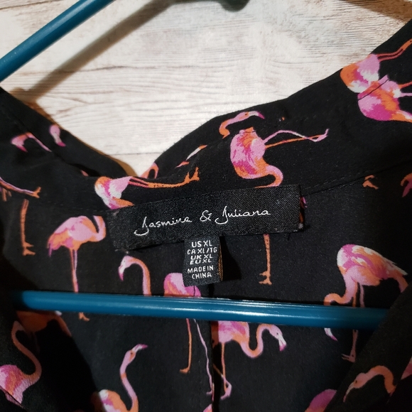 Jasmine & Juliana Flamingo Print Button Up Shirt Short Sleeve Collared Black - Picture 3 of 5